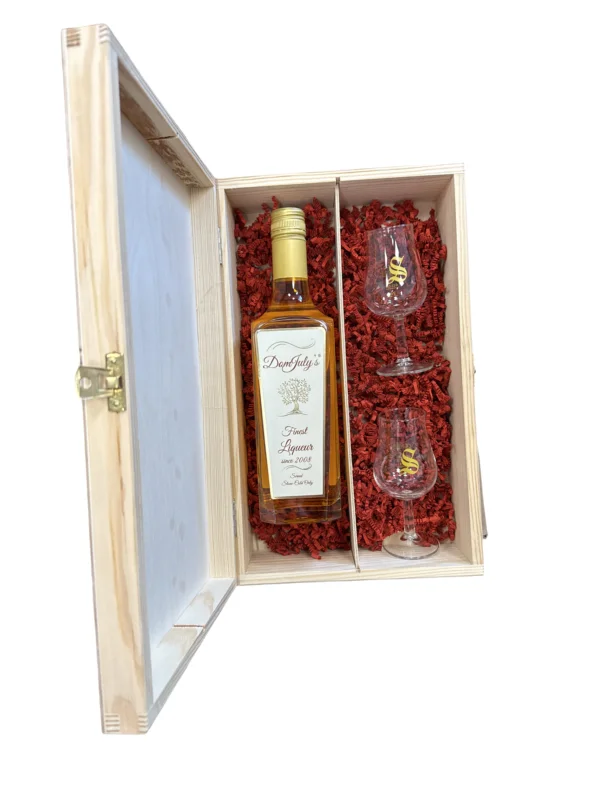Dom July`s Finest Likör Pflaume und Birne 25% 0.7l in stilvoller Holzbox mit 2 Signatory-Gläsern Kracherpreis