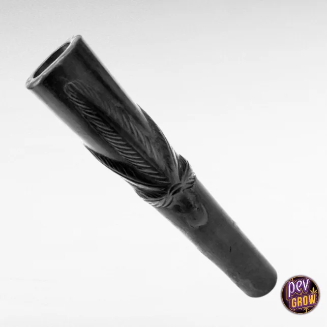Nur Für Kurze Zeit Ton-Chillum Leaf 13 cm – Traditioneller schwarzer handgeschnitzter Pfeife für reinen Geschmack